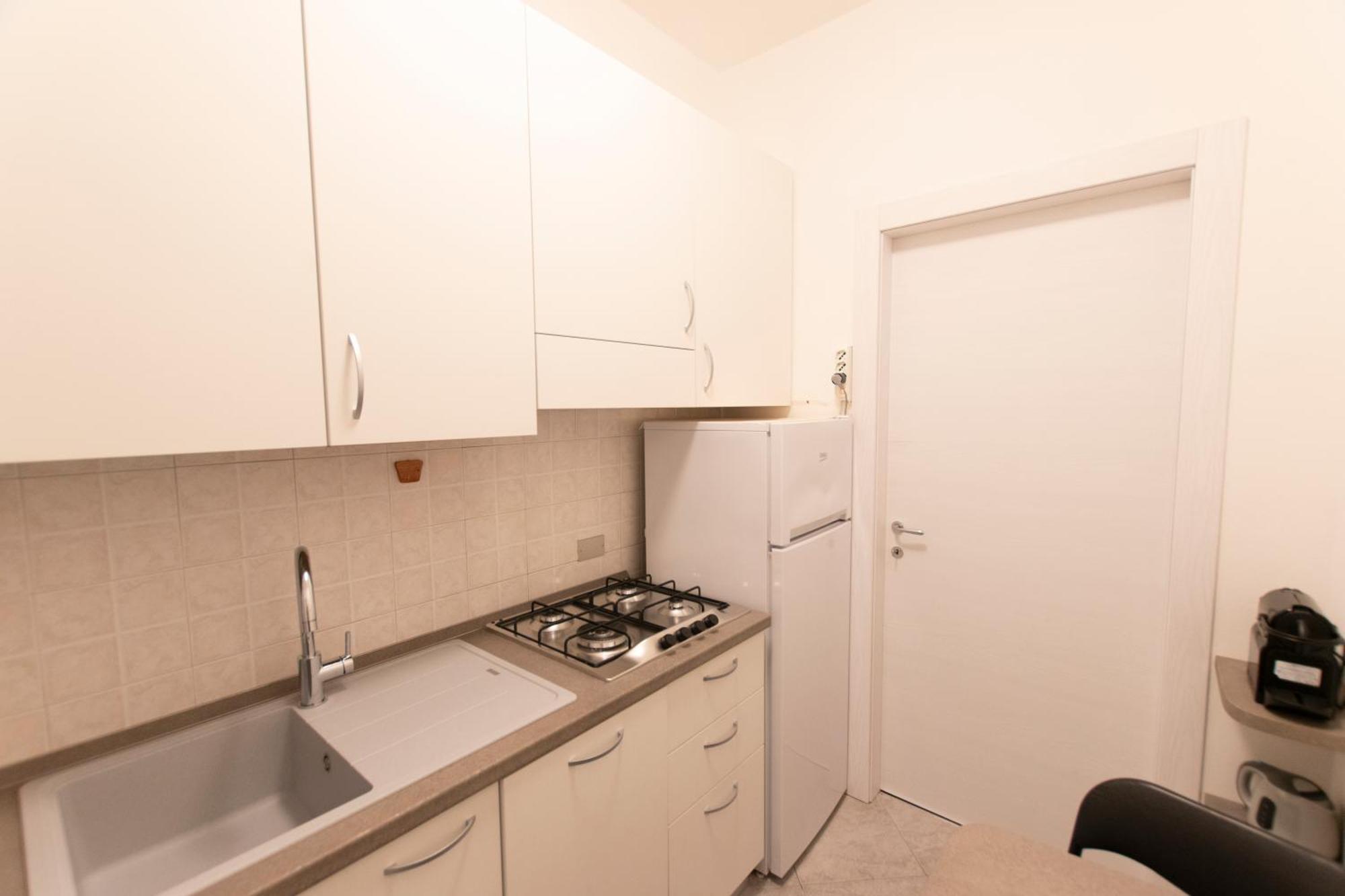 Ihost Apartment - Lodi 47 Milaan Buitenkant foto